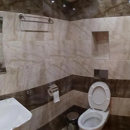Guest house за гости праматарови 3*